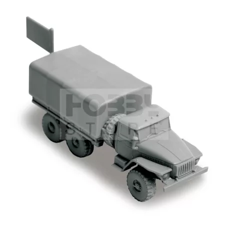 Zvezda Soviet Army Truck 'Ural' 4320 makett 1:100 (7417Z)