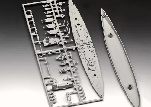 Revell Starter Kit Gneisenau – 1:1200 hadihajó makett