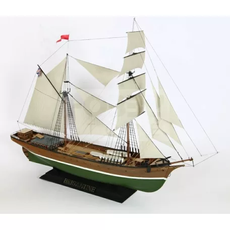Zvezda English Brigantine makett 1:100 (9011Z)