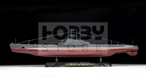 Zvezda "Shchuka" Class Russian Submarine WWII makett 1:144 (9041Z)