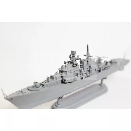 Zvezda Russian Destroyer Sovremenny makett 1:700 (9054Z)