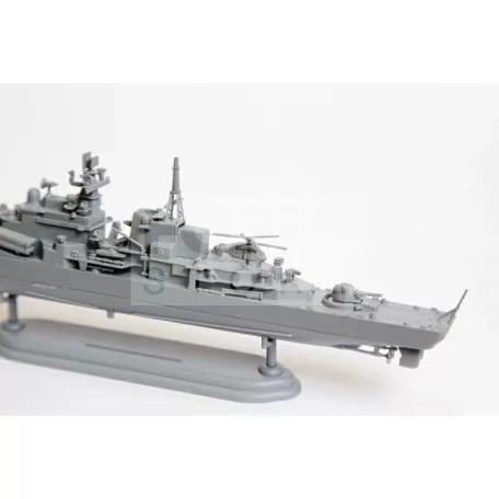 Zvezda Russian Destroyer Sovremenny makett 1:700 (9054Z)