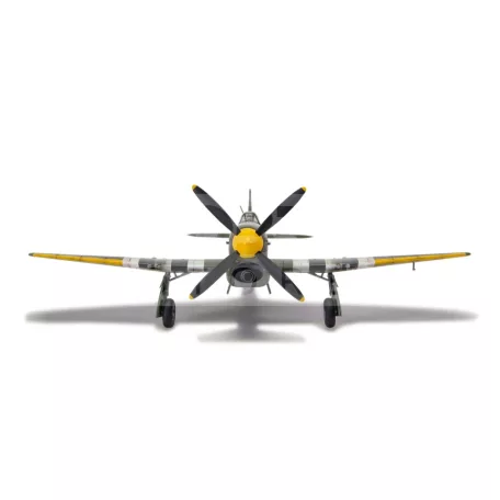 Airfix Hawker Tempest Mk.V repülőgép makett 1:72 (A02109)