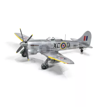 Airfix - Hawker Tempest Mk.V Post War repülőgép makett 1:72 (A02110)