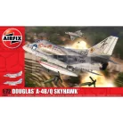 Airfix Douglas A-4B/Q Skyhawk repülőgép makett 1:72 (A03029A)