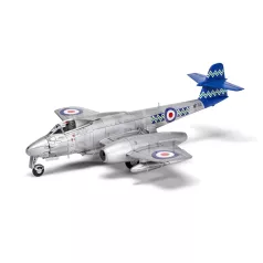Airfix Gloster Meteor F.8 repülőgép makett 1:72 (A04064)