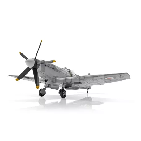 Airfix Supermarine Spitfire FR Mk.XIV repülőgép makett 1:48 (A05135)