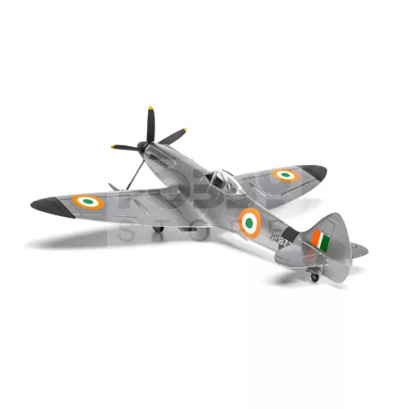 Airfix Supermarine Spitfire F Mk.XVIII repülőgép makett 1:48 (A05140)