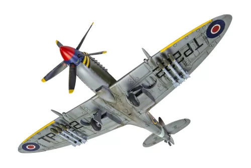 Airfix Supermarine Spitfire F Mk.XVIII 1:48 makett – Airfix A05140