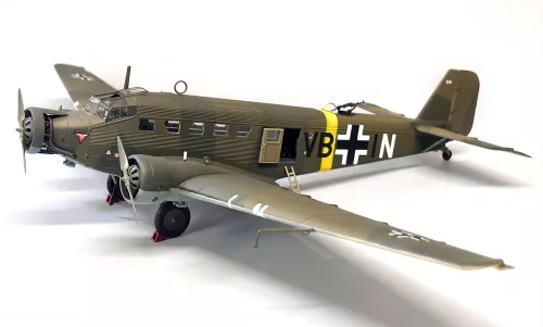 Airfix Junkers Ju52/3mg4e 1:72 makett – Airfix A08022