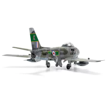 Airfix Canadair Sabre F.4 repülőgép makett 1:48 (A08109)