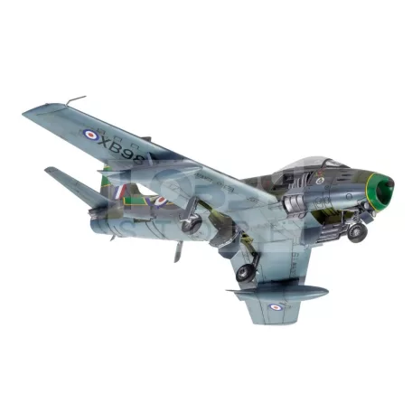 Airfix Canadair Sabre F.4 repülőgép makett 1:48 (A08109)