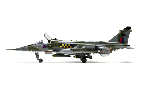 Airfix SEPECAT Jaguar GR.1/GR.1A 1:48 makett – Airfix A11010