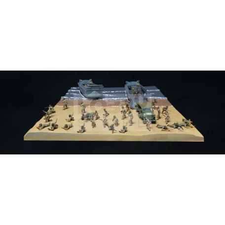 Airfix - Starter Set - D-Day Sea Assault Set harcjármű makett 1:72 (A50156A)