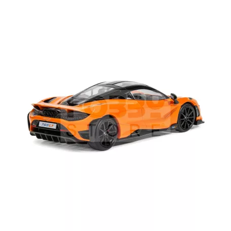 Airfix - Starter Set - McLaren 765 autó makett 1:43 (A55006)