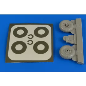   Aires Bucker Bu 131 wheels & paint masks transverse tread w/o disc cover - kerekek festőmaszkkal