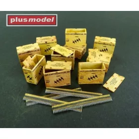   Plus Model US ammunition boxes with belts of charges 82. Division ''All American'' - Panzerdivision ''L - amerikai lőszeres ládák lőszerhevederekkel