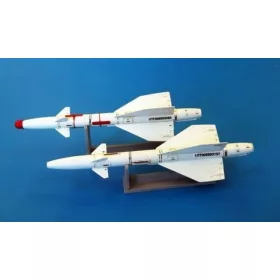 Plus Model Russian missile R-98T – fegyverrendszer makett