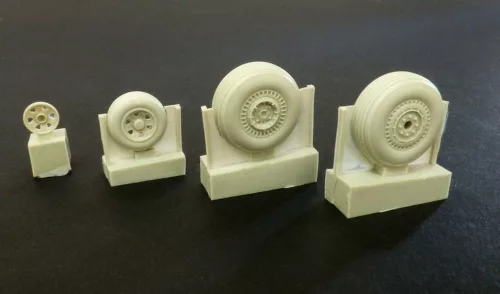Plus Model B-26 Marauder late wheels groved - késői kerékkészlet hosszanti bordázott futófelülettel