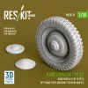 ResKit Models Kübelwagen Typ 82 – 5 kerék, terepgumi, első torziós rúd V2