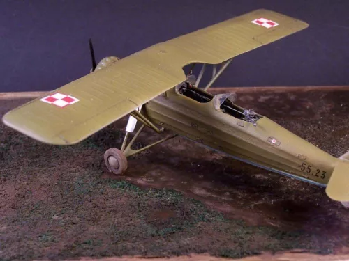 MisterCraft LWS Czapla/Heron 1:72 repülőgép makett – MisterCraft B-15