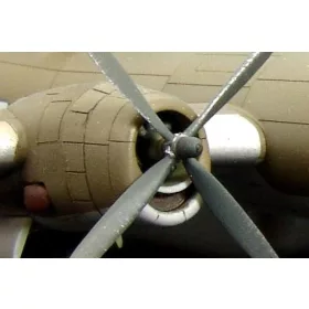 Brengun B-29 supperfortress ENGINES - motorkészlet