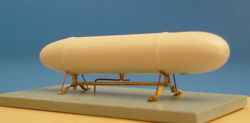 Brengun British 50gal fuel tank w-rack - brit 50 gal üzemanyag-póttartályok felfüggesztővel