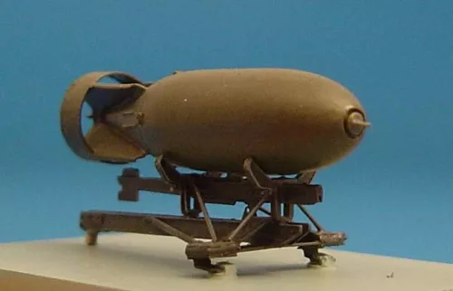 Brengun British 500lb bomb with bomb rack - brit 500 fontos bomba bombafelfüggesztővel