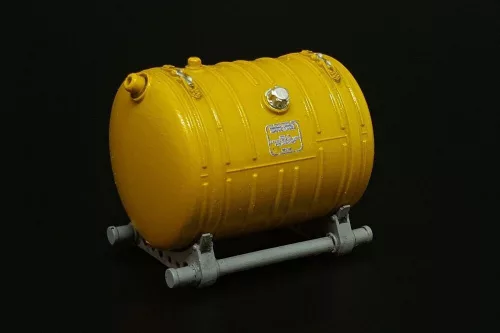 Brengun Mi-24D internal additional fuel tank - Mi-24D belső kiegészítő üzemanyagtartály
