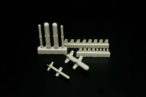 Brengun Bayraktar TB2 laser guided missiles (for Clear Prop kit) - lézerirányítású rakéták
