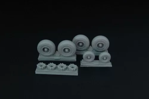 Brengun C-130 wheel set (with disc brakes) (Italeri) - kerékkészlet