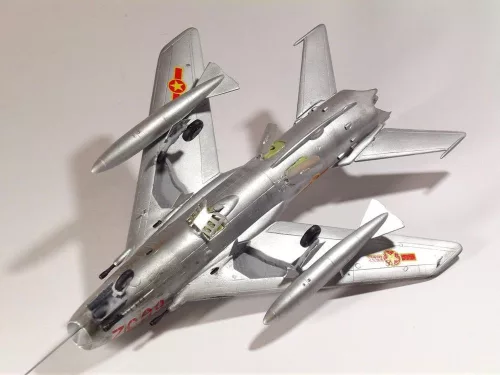 MisterCraft Jian Ji-6(I) 1:72 repülőgép makett – MisterCraft C-60