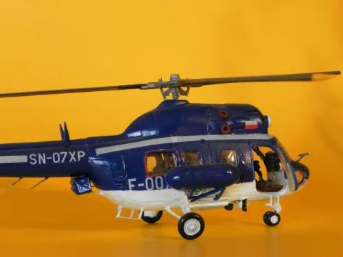 MisterCraft Mi-2 Polizei 1:72 helikopter makett – MisterCraft D-153