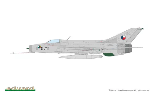 Eduard MiG-21F-13 Weekend Edition 1:48 repülőgép makett