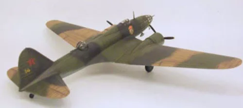MisterCraft IL-4T torpedóbombázó 1:72 repülőgép makett – MisterCraft F-20