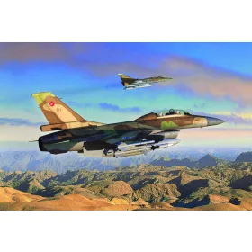   HobbyBoss General Dynamics F-16B Fighting Falcon 1:72 repülőgép makett