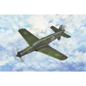 HobbyBoss Dornier Do335 Pfeil Heavy vadászgép 1:72 makett