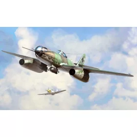HobbyBoss Me 262 A-2a/U2 1:48 repülőgép makett