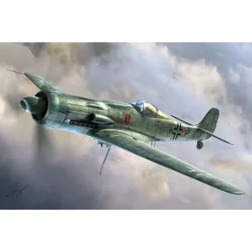 HobbyBoss Ta 152 C-1/R14 1:48 repülőgép makett