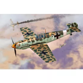   HobbyBoss Messerschmitt Bf109E-4/TROP 1:48 repülőgép makett