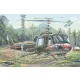 HobbyBoss UH-1 Huey B/C 1:18 helikopter makett