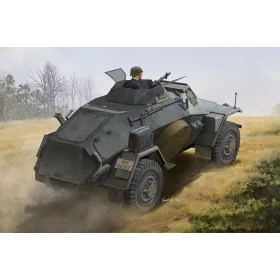   HobbyBoss német Sd.Kfz.221 Leichter Panzerspahwag 1:35 harcjármű makett (HB83811)