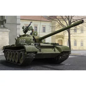 HobbyBoss szovjet T-54 közepes harckocsi 1:35 makett