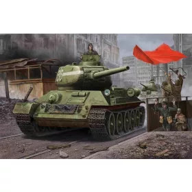   HobbyBoss RussianT-34/85(1944 angle-jointed turret) harckocsi 1:48 makett