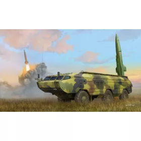   HobbyBoss orosz 9K79 Tochka (SS-21 Scarab) IRBM 1:35 rakéta-/légvédelmi rendszer makett