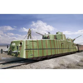   HobbyBoss szovjet MBV-2 páncélvonat késői L-11 löveggel 1:35 vasúti makett