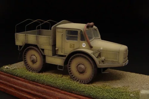 Hauler Skoda RSO wheeled tractor – járműmakett