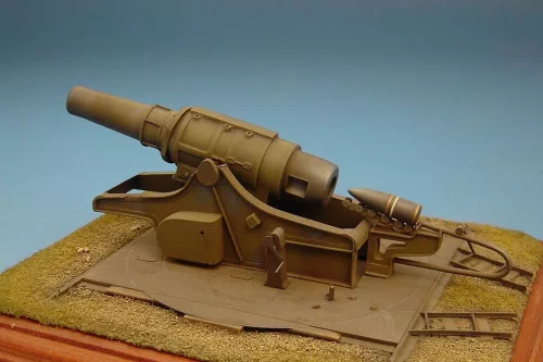 Hauler 42cm Haubitze M 17(t) – fegyverrendszer makett