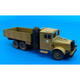 Hauler TATRA typ 8000H Holzgas – járműmakett