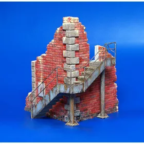   Plus Model Fabrikecke mit Treppe – dioráma építmény makett
